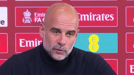 Der Trainer scherzt, dass mittlerweile eine Tribüne nach ihm benannt werden sollte, so oft er schon dort war.
