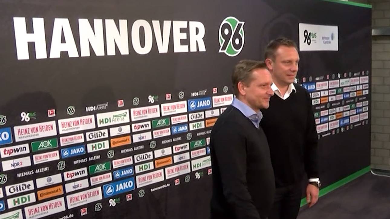 Breitenreiters Debüt gegen Schalke