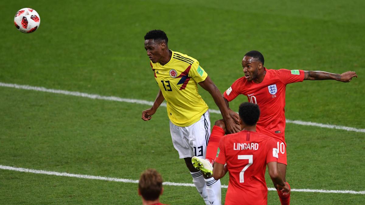 YERRY MINA: Der Kolumbianer ist ein noch größeres Kopfballungeheuer als Maguire. In all seinen drei WM-Spielen traf der 23-Jährige. Gegen Polen und Senegal erzielte er das Tor zur Führung bzw. zum Sieg, im Achtelfinale gegen England köpfte Mina seine Cafeteros in der Nachspielzeit in die Verlängerung