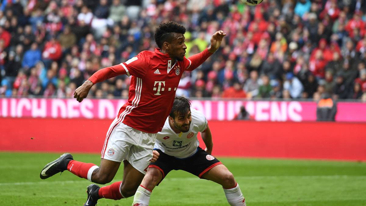 Somit bleibt nur noch Kingsley Coman übrig, der - nachdem jüngst die Kaufoption gezogen wurde - fortan eine wichtigere Rolle spielen soll. Trotzdem täten den Bayern auch hier Alternativen gut. Im Sommer wird wohl definitiv etwas auf dieser Position passieren