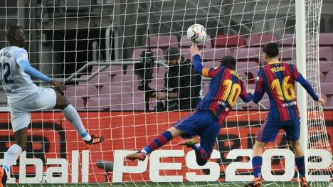 Lionel Messi stellt mit seinem Treffer Peles Rekord ein