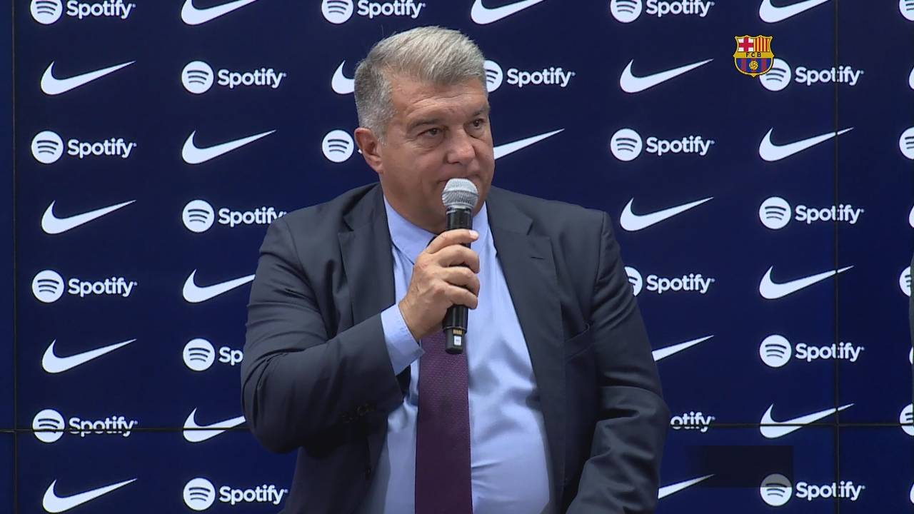 Lewandowski erscheint bei Bayern