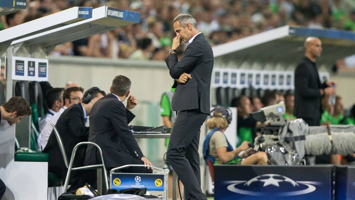 Klar ist: Hütter muss viele Gespräche mit vorhandenen und potenziellen Spielern führen. Bobic ist zuversichtlich: "Adi hat nachhaltig bei mehreren Klubs bewiesen, dass er mit harter Arbeit auch aus geringen Möglichkeiten das Optimum herausholen kann"