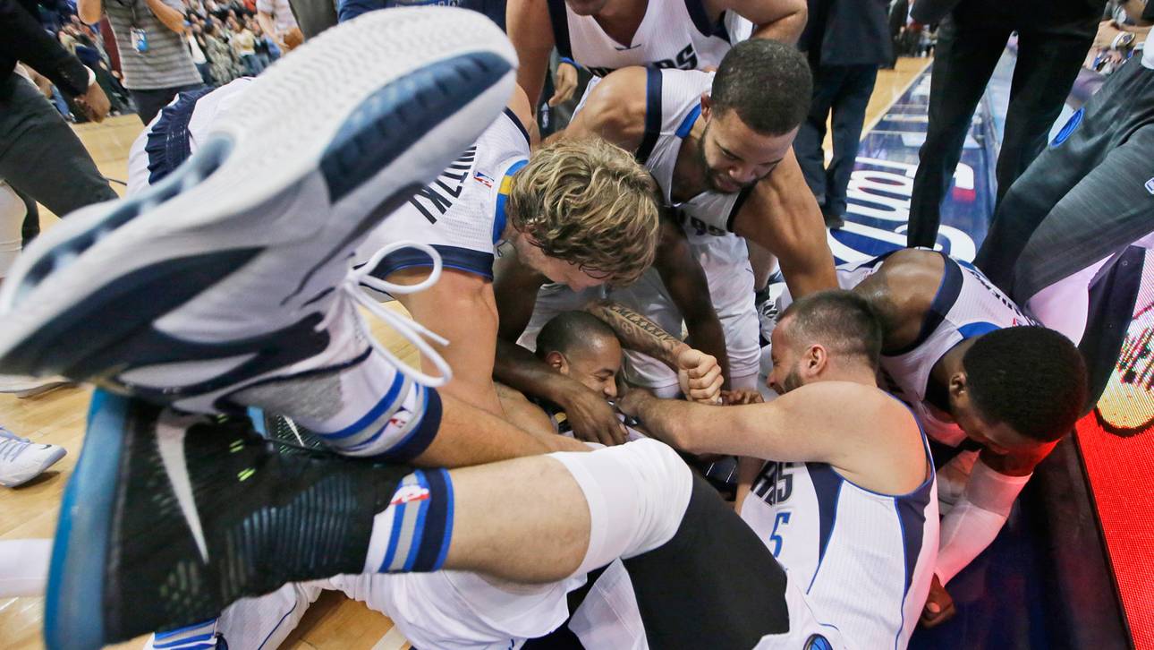 Williams rettet Mavs im Mega-Thriller