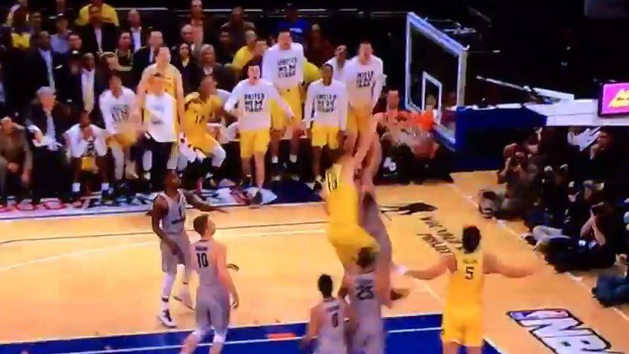 College-Boy Wagner mit Monsterdunk