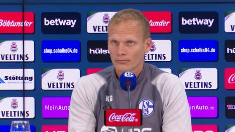 Am Sonntag wird Karel Geraerts sein Debüt beim FC Schalke 04 feiern. Vor der Partie machte er deutlich, was er von seinem Team erwartet.