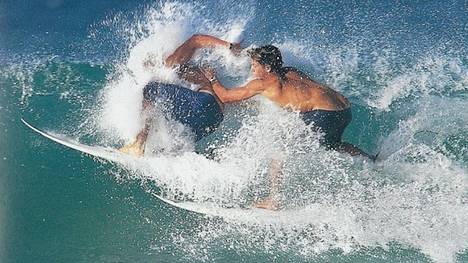 San Diego: Paddle Boarder bricht Surfer den Schädel