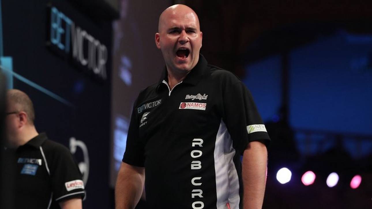 Lewis unterliegt Shooting-Star