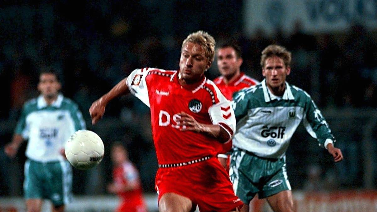 PLATZ 3: Daniel Jurgeleit knipste vor allem in den 80ern für Union Solingen, insgesamt kommt er auf 106 Treffer bei drei Vereinen. Solingen (193 Spiele, 59 Tore), FC 08 Homburg (100 Spiele, 23 Tore), VfB Lübeck (67 Spiele, 24 Tore)