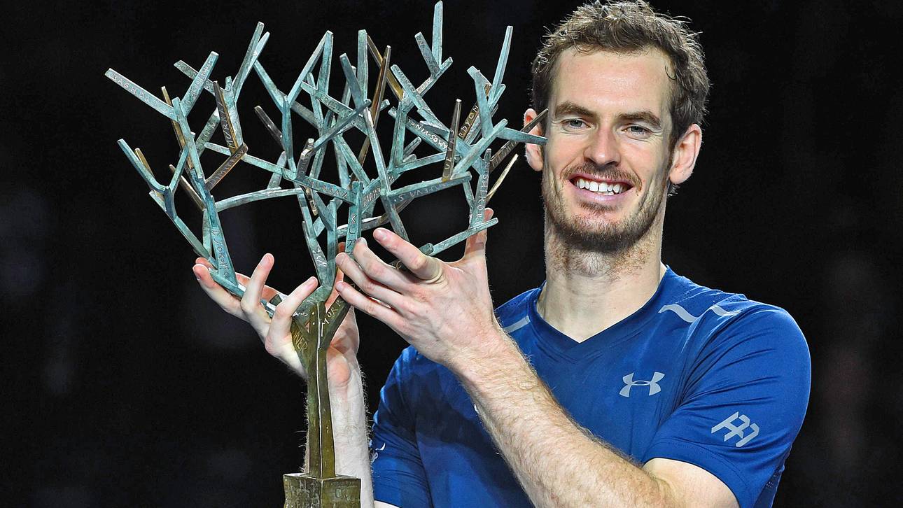 Neue Nummer eins siegt in Paris