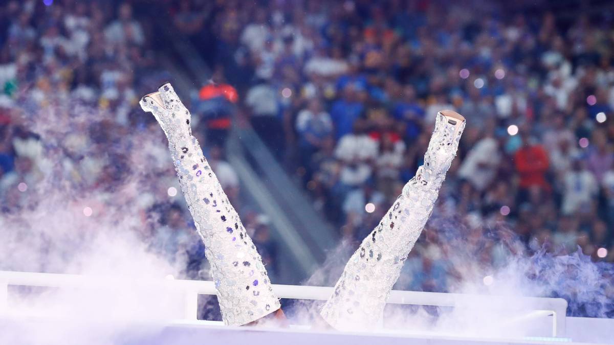 Die Sängerin zeigt bei der Show vollen Körpereinsatz