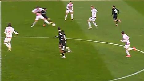 Die Highlights der Partie FC Viktoria Köln - SC Verl aus der 3. Liga im Video.