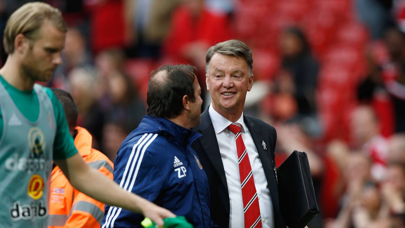 Van Gaal witzelt über Wolfsburg