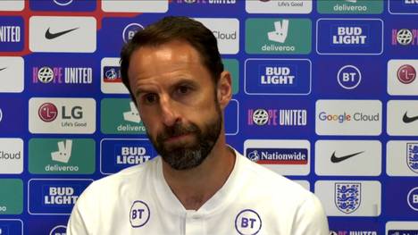 Englands Nationaltrainer Gareth Southgate zeigt sich begeistert von BVB-Juwel Jude Bellingham - und erklärt, dass der Teenager nicht nur für das Erlebnis im EM-Kader steht.