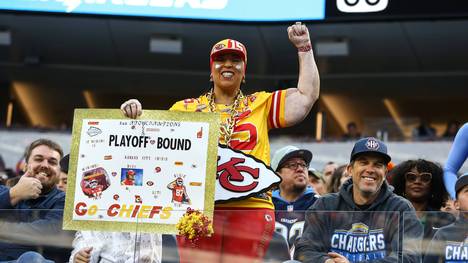 Der letzte Spieltag der NFL-Regular-Season ist gespielt, nun stehen die Playoffs an. SPORT1 zeigt euch, welche Mannschaften es noch geschafft haben. 