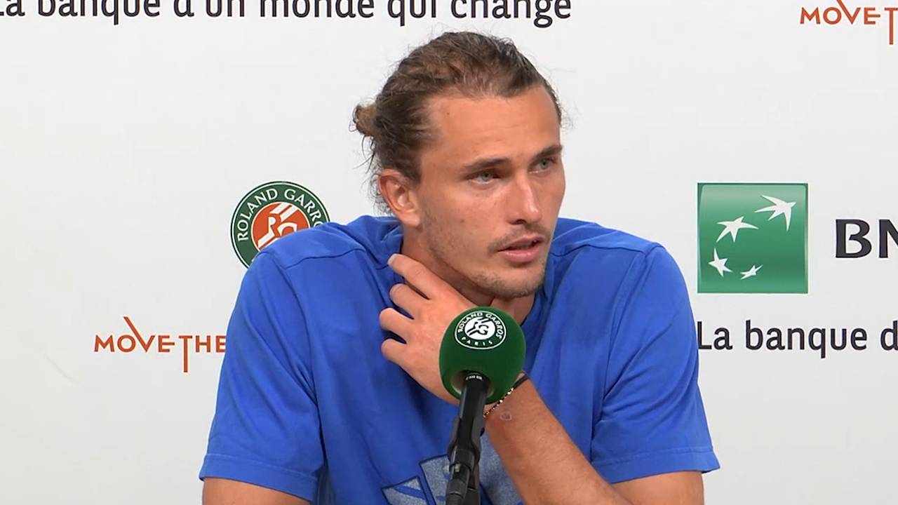 Drama in der Nacht! Zverev weiter