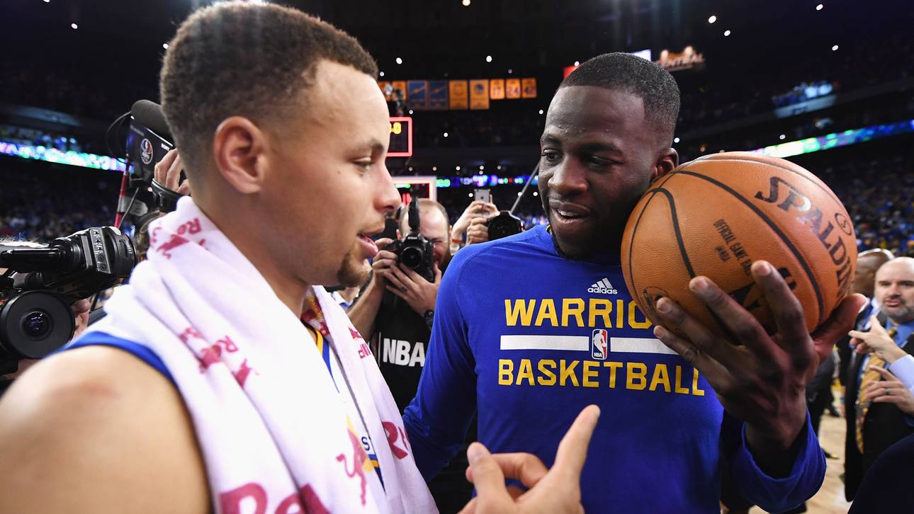 73:9! Curry wirft Warriors zum Rekord