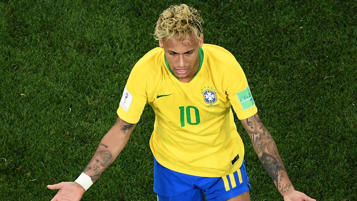 In der 50. Minute muss Neymar dann mit Brasilien auch noch den Ausgleich durch Steven Zuber hinnehmen