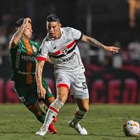 James Rodríguez hat seine ins Stocken geratene Karriere in Brasilien wieder in Schwung gebracht. Prompt gibt es Gerüchte, dass er frühere Bayern-Star bald nach Europa zurückkehren könnte.  