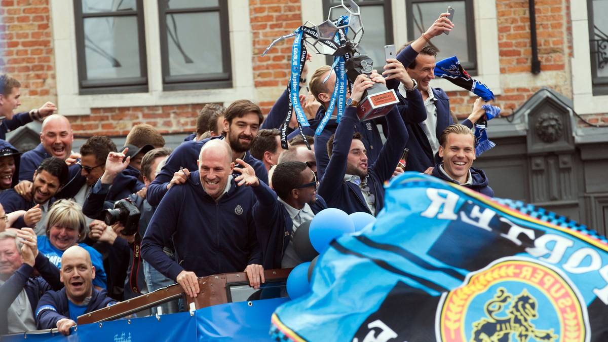 BELGIEN - RSC ANDERLECHT (34 Titel): Auch im Nachbarland der Niederlande hat der Rekordmeister 34 Titel auf dem Konto. Der RSC Anderlecht gewann die letzte Meisterschaft 2016/17 (Bild)