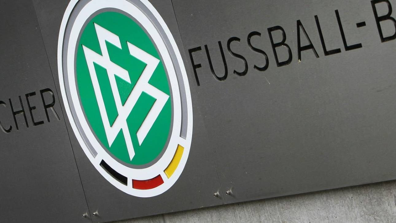 DFB verlängert mit Sponsor Telekom