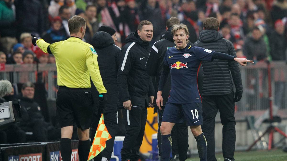 EMIL FORSBERG: Das Topspiel wird für den Schweden zum kurzen Vergnügen. In der 29. legt er per Ecke Orban fast noch das 1:2 auf, kurz darauf fliegt er für eine wilde Grätsche gegen den sprintenden Lahm an der Mittellinie zu Recht vom Platz. SPORT1-Note: 5 