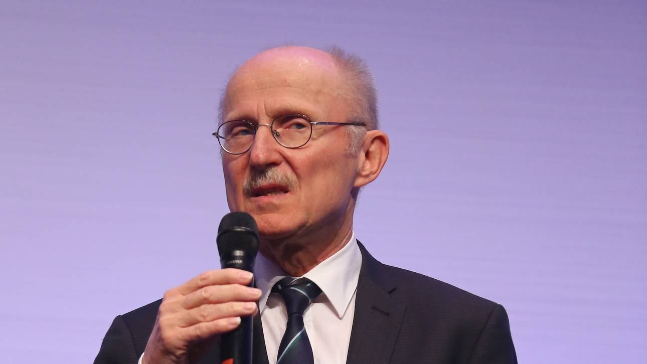 Lemke rügt „Gier nach mehr Geld“