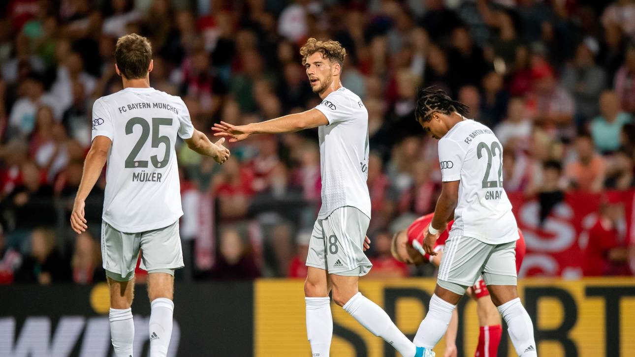 FC Bayern souverän in Runde zwei