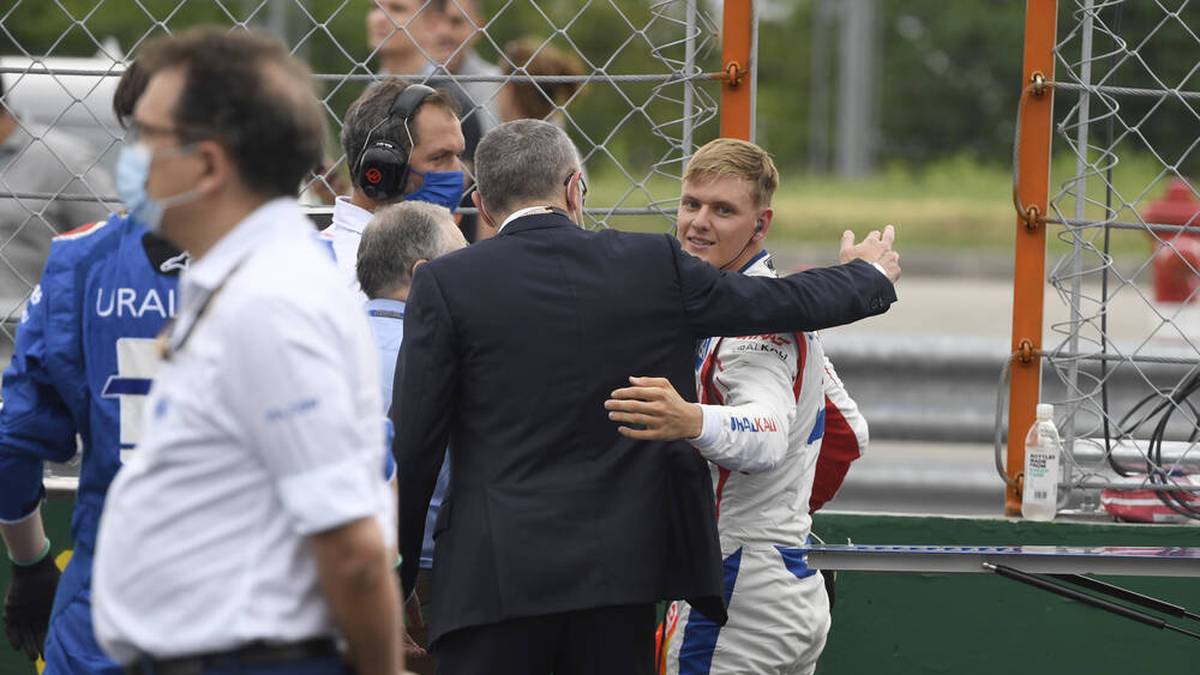 Beim Grand Prix in Ungarn 2021 erzielt Schumacher die beste Platzierung seiner jungen Formel-1-Karriere. Er wird als Zwölfter gewertet. Für Punkte reichte es aber nicht, was sich in seiner ersten Saison auch nicht mehr ändert