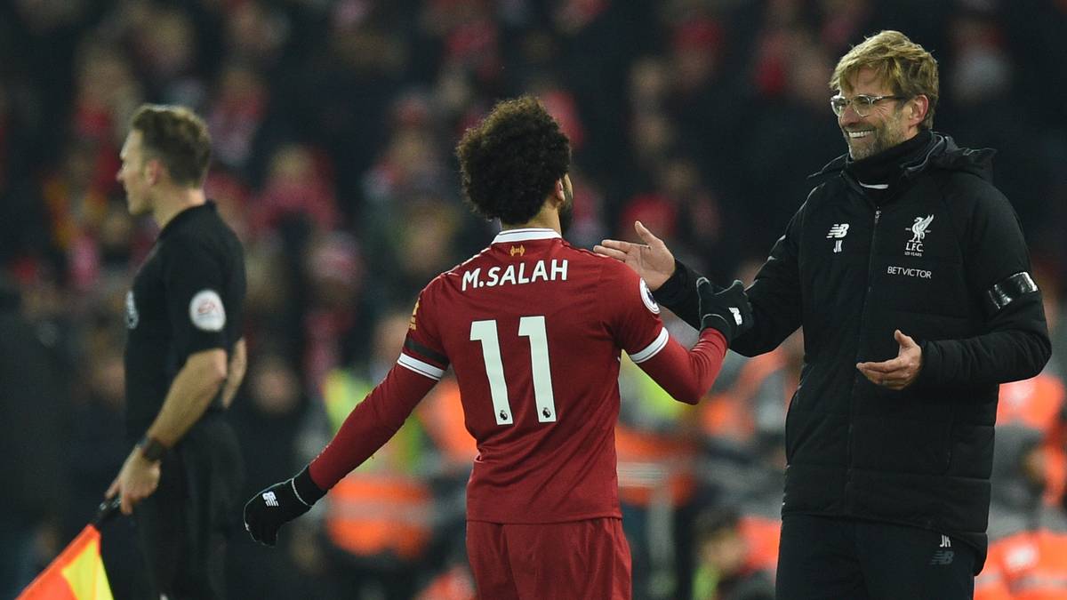 ...dass Reds-Coach Jürgen Klopp vor der Saison offenbar nicht den Roma-Stürmer wollte - sondern eben Brandt. Die Scouting-Abteilung habe ihm aber "andauernd in den Ohren gelegen", erklärte er mit einem Schmunzeln. "Come on, come on, Salah ist die Lösung!", berichtete Klopp. Schon lange ist klar: Die Reds-Scouts hatten recht