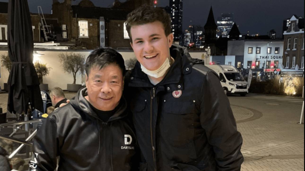 WM mit 67: Er schreibt heute Geschichte