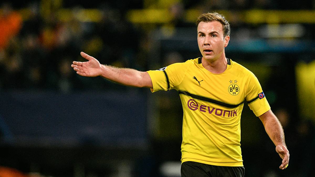 MARIO GÖTZE: Natürlich fehlt Götze im Sturmzentrum die körperliche Robustheit. Als spielender, hängender Angreifer aber mit guten Leistungen. Kann mit seinem Auge und mit seiner Technik seine Mitspieler gut in Szene setzen