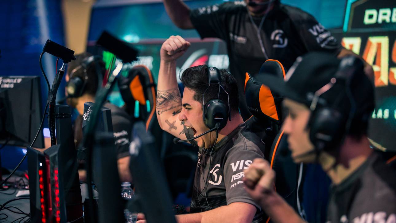 coldzera: Titellos an der Spitze