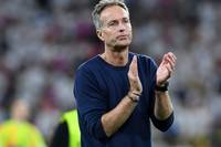 Kasper Hjulmand steht zwar noch bis 2026 als dänischer Nationaltrainer unter Vertrag. Doch über seine Zukunft wird nach dem Aus bei der EM gegen Deutschland diskutiert.
