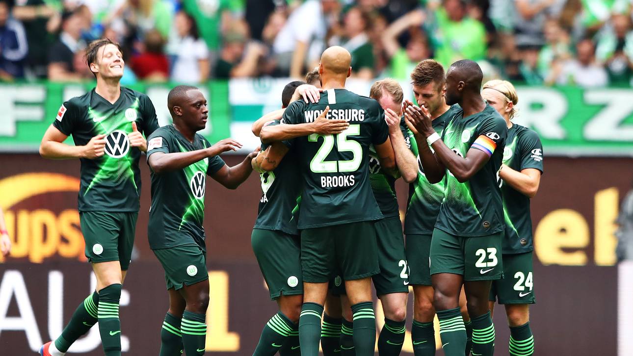 Perfektes Wölfe-Debüt gegen Köln