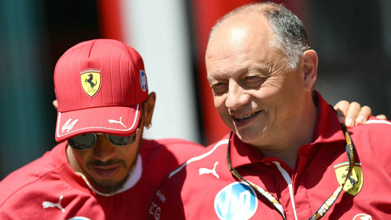 Fred Vasseur (r.) an der Seite von Lewis Hamilton