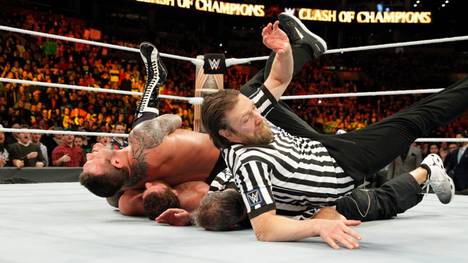 Daniel Bryan (r.) und Shane McMahon kooperierten bei WWE Clash of Champions 2017 nicht erfolgreich