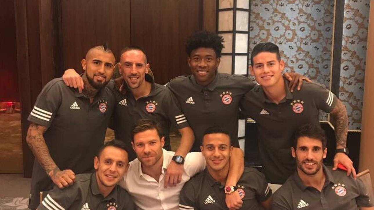 Legende überrascht Bayern im Hotel