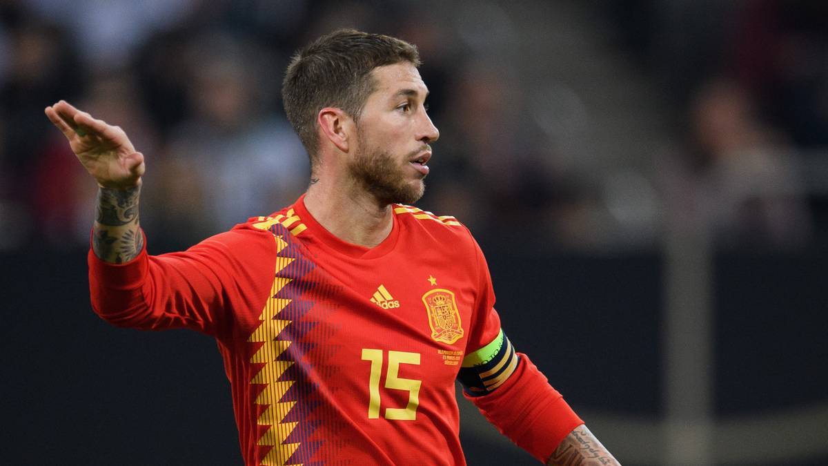 Dort wartet gleich im ersten Spiel (15. Juni um 20 Uhr in Sotschi) ein echter Brocken: Spanien. Das Starensemble um Ronaldos Real-Teamkollegen Sergio Ramos gehört zu den heißesten Titel-Favoriten