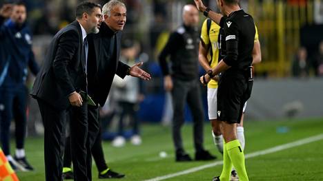 Referee Turpin schickt Mourinho auf die Tribüne