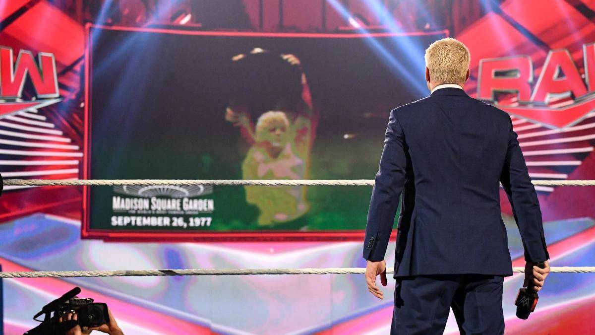 Cody Rhodes erinnerte bei WWE RAW emotional den den verstorbenen Vater Dusty Rhodes