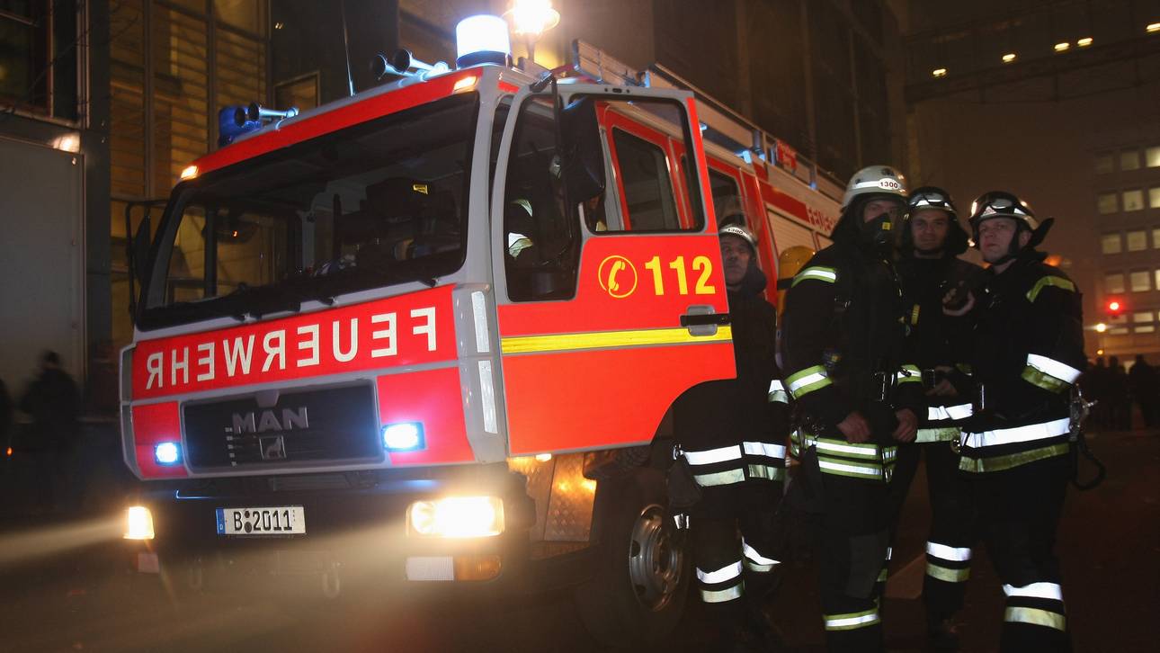Feuer im Bremer Weserstadion