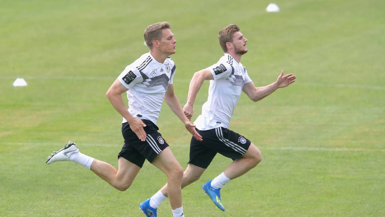 Aufstellung: Löw überrascht