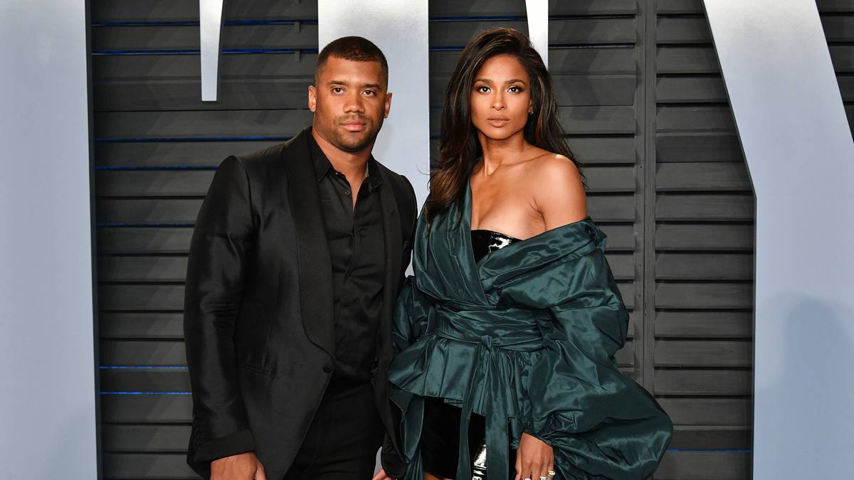 Auch ein weiterer Star-Quarterback hat eine bekannte Ehefrau: Russell Wilson von den Seattle Seahawks und Sängerin Ciara Harris machen auf jeder Gala eine gute Figur