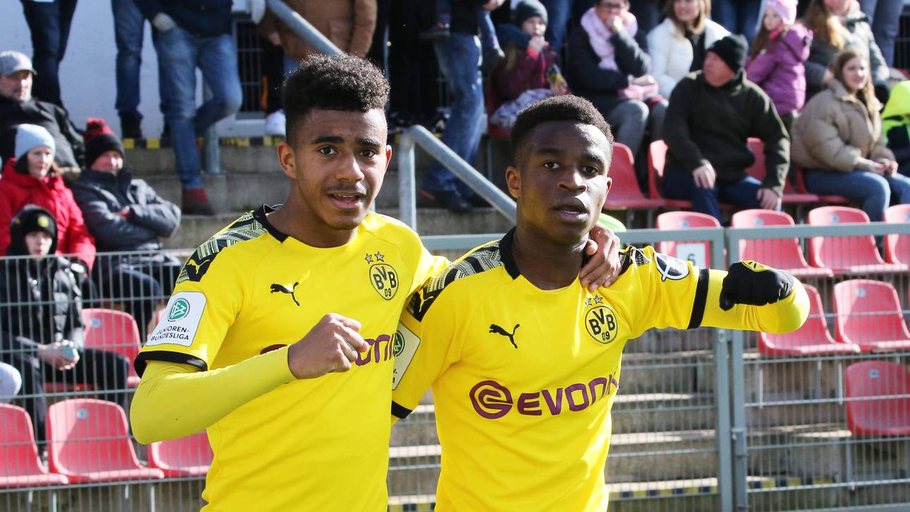 Favre holt Youngster zu den Profis