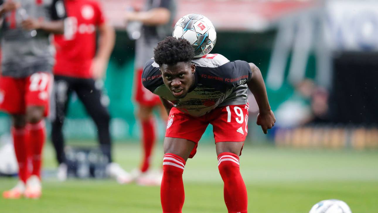 Die Fußballwelt schaut auf Davies