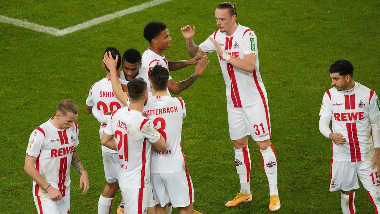 Köln-Trikots hängen im Suezkanal fest