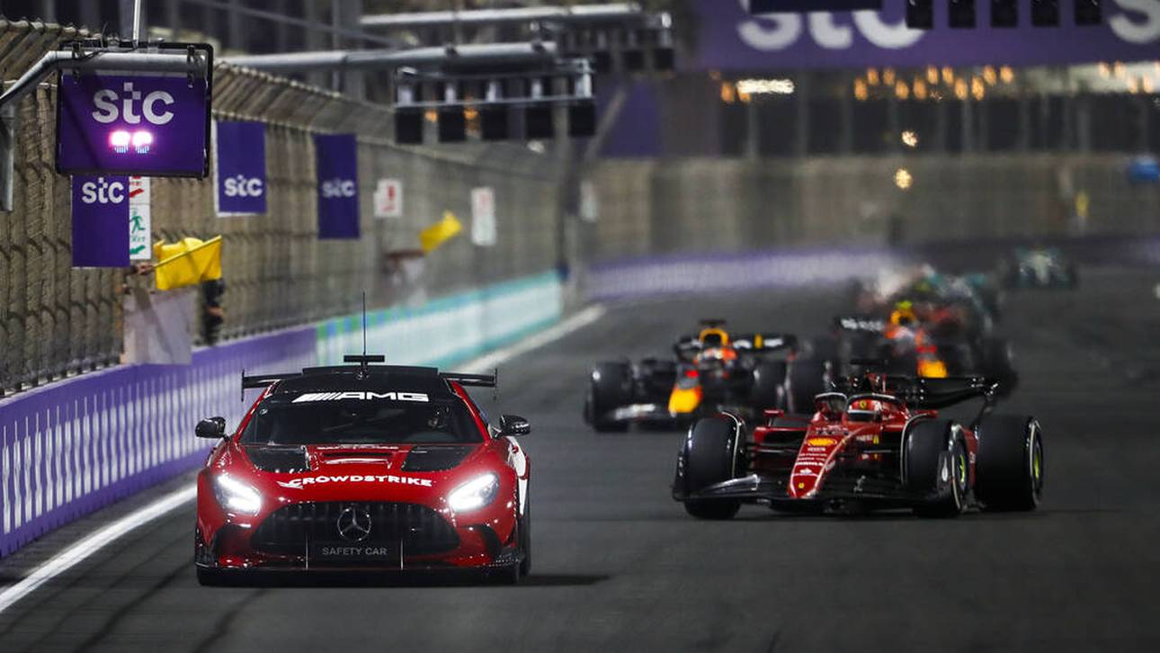 Mercedes veräppelt sich selbst