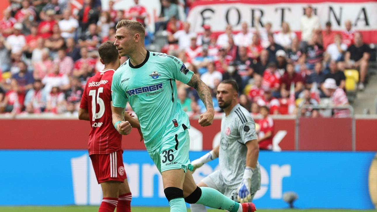 2. Liga: Paderborn nach Kantersieg wieder Spitzenreiter