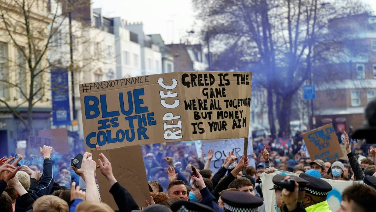 Fan-Proteste gegen Super League